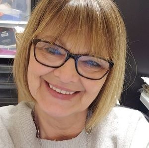 Meet your Posher, Carole